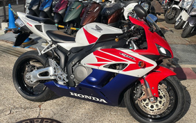 HONDA CBR1000RR 2005 SC57