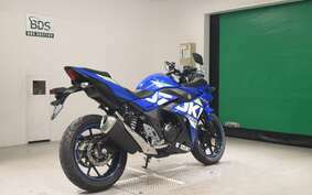 SUZUKI GSX250R DN11A