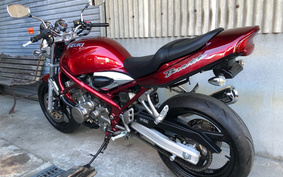 SUZUKI BANDIT 250 GJ77A