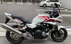 HONDA CB1300SB SUPER BOLDOR 2012 SC54