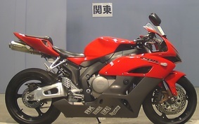 HONDA CBR1000RR 2004 SC57