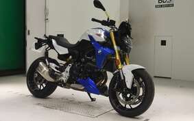 BMW F900R 2023