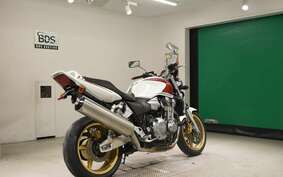 HONDA CB1300SF SUPER FOUR A 2005 SC54