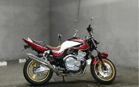 HONDA CB400SF VTEC REVO NC42