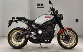 YAMAHA XSR900 RN56J