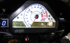 HONDA CBR1000RR 2005 SC57