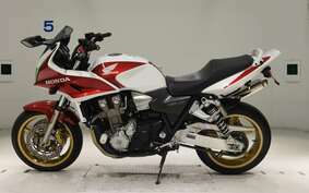 HONDA CB1300SB SUPER BOLDOR A 2005 SC54