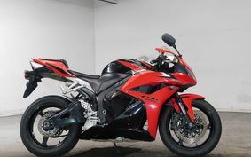 HONDA CBR600RR 2011 PC40