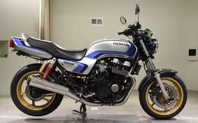 HONDA CB750 GEN 2 2010 RC42