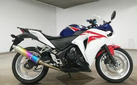 HONDA CBR250R MC41