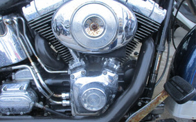 HARLEY FLSTC 2004 BJY