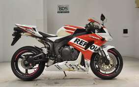 HONDA CBR1000RR 2006 SC57