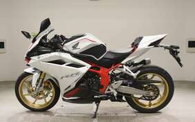 HONDA CBR250RR A MC51