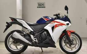 HONDA CBR250R A MC41