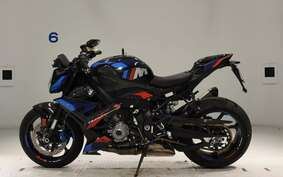 BMW M1000R 2023