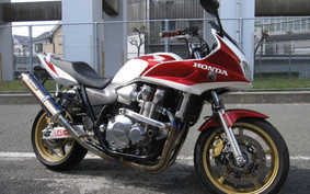 HONDA CB1300SB SUPER BOLDOR 2005 SC54