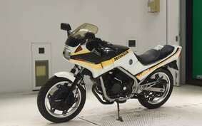 HONDA VT250FE MC08