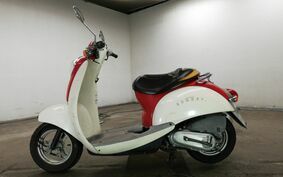 HONDA CREA SCOOPY AF55