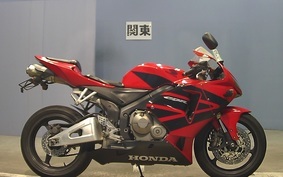 HONDA CBR600RR GEN 2 2005 PC37