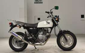 HONDA APE 100 HC07