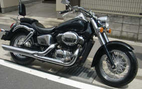 HONDA SHADOW 750 2001 RC44