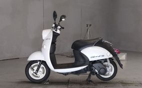 YAMAHA E- VINO  SY11J