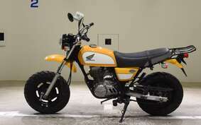 HONDA APE 100 HC07