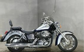 HONDA SHADOW 750 2003 RC44