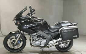 YAMAHA TDM900 2005 RN11