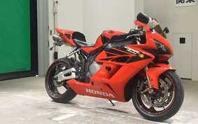 HONDA CBR1000RR 2005 SC57