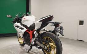 HONDA CBR250RR A MC51