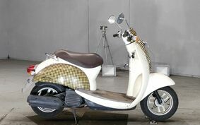 HONDA CREA SCOOPY I AF55