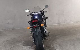 YAMAHA FZ-1 FEATHER RN17