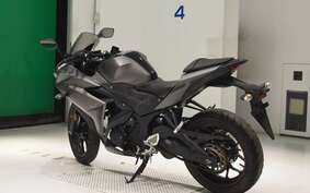 YAMAHA YZF-R25 RG10J