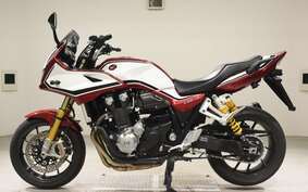 HONDA CB1300SB SUPER BOLDOR SP 2019 SC54