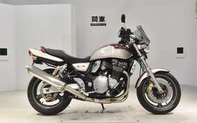 SUZUKI INAZUMA 1200 (GSX1200) 1999 GV76A