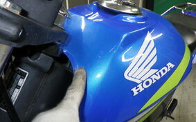 HONDA CBF125