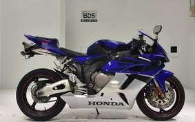 HONDA CBR1000RR 2005 SC57