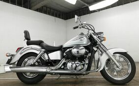 HONDA SHADOW 750 1999 RC44