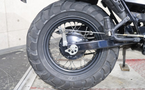 YAMAHA TW225 DG09J