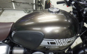 KAWASAKI W800 CAFE 2021 EJ800B