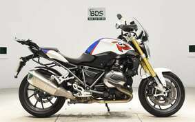 BMW R1200R 2016 0A04