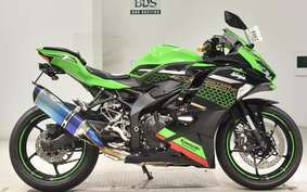 KAWASAKI ZX-25R ZX250E