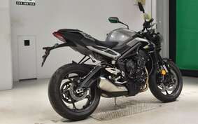 TRIUMPH STREET TRIPLE R 2023 DA604A