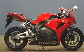 HONDA CBR1000RR 2006 SC57