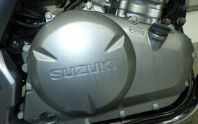 SUZUKI GSR250