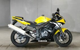 YAMAHA YZF-R6 2003 RJ05