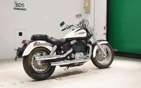 HONDA SHADOW 1100 1996 SC32