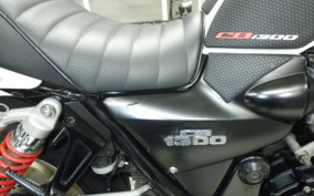 HONDA CB1300SF SUPER FOUR 1998 SC40