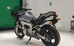 YAMAHA FZS600 FAZER 2005